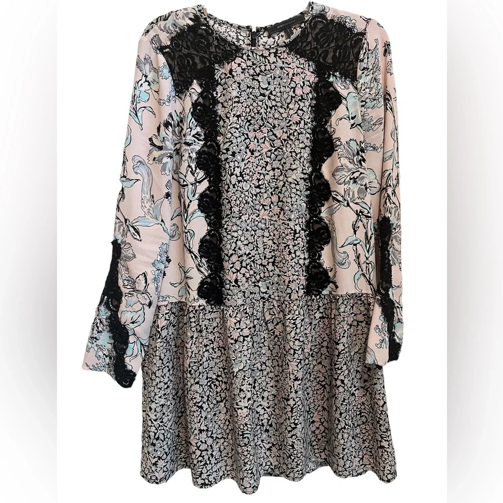 BCBGMaxAzria  Bryanne tunic purple floral  dress in Lilac/Black, size S - Picture 4 of 14